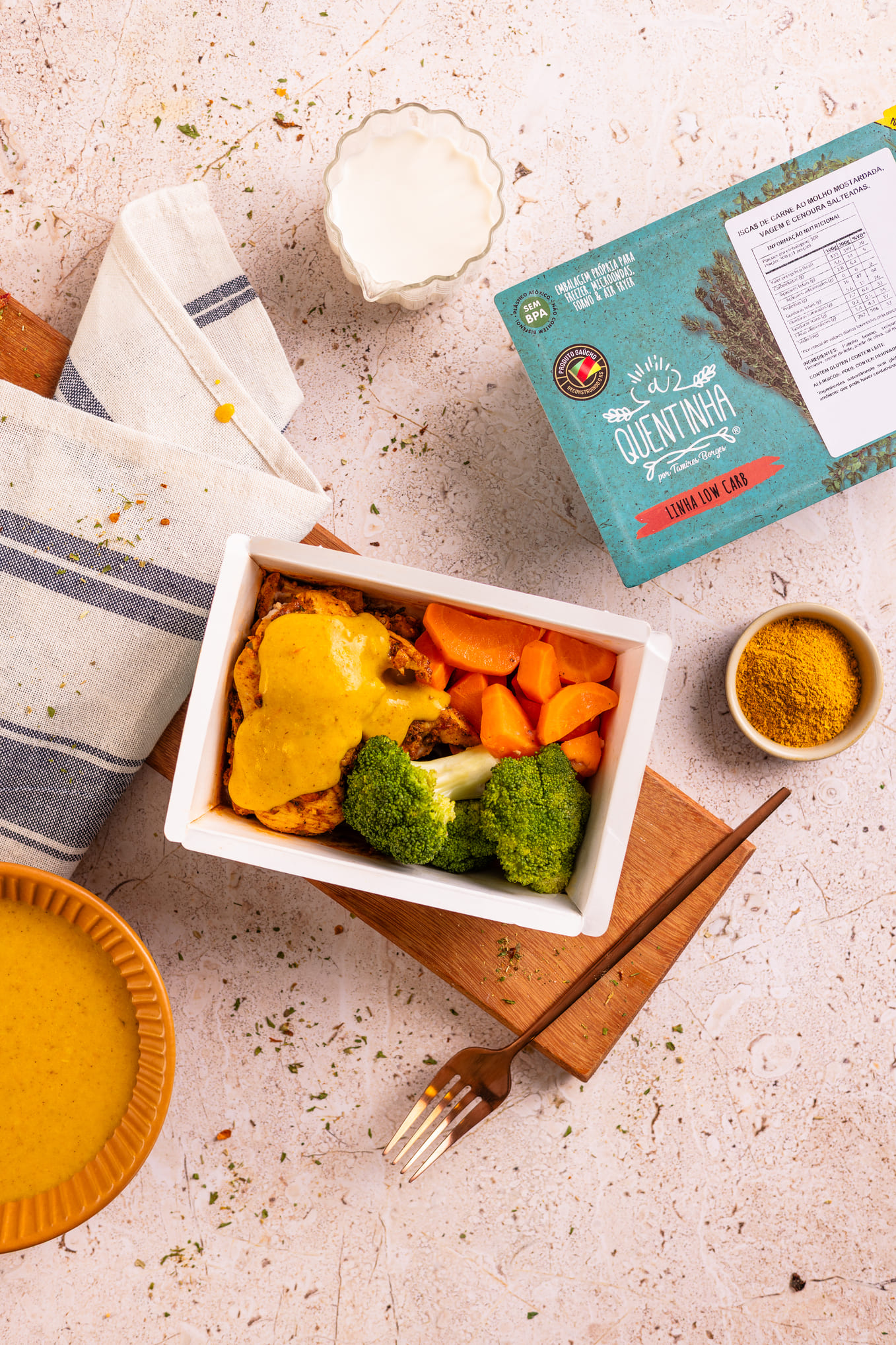 Frango ao molho de curry e leite de coco e legumes - Imagem 2