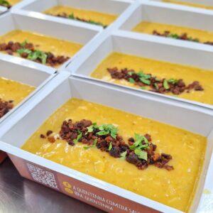 Creme de Mandioquinha, Cenoura, Frango e Bacon